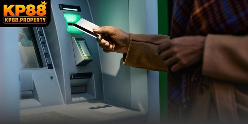 Việc đảm bảo thông tin ngân hàng trùng khớp giúp giao dịch được duyệt nhanh chóng